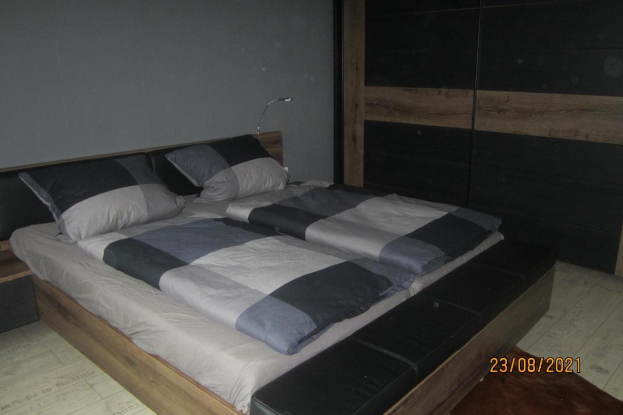Ferienwohnung Landsknecht โฟลคาค ภายนอก รูปภาพ
